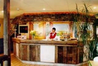 Hotel Ibis Styles Chartres Métropole 3*